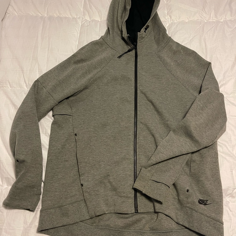 Nike sweatshirt